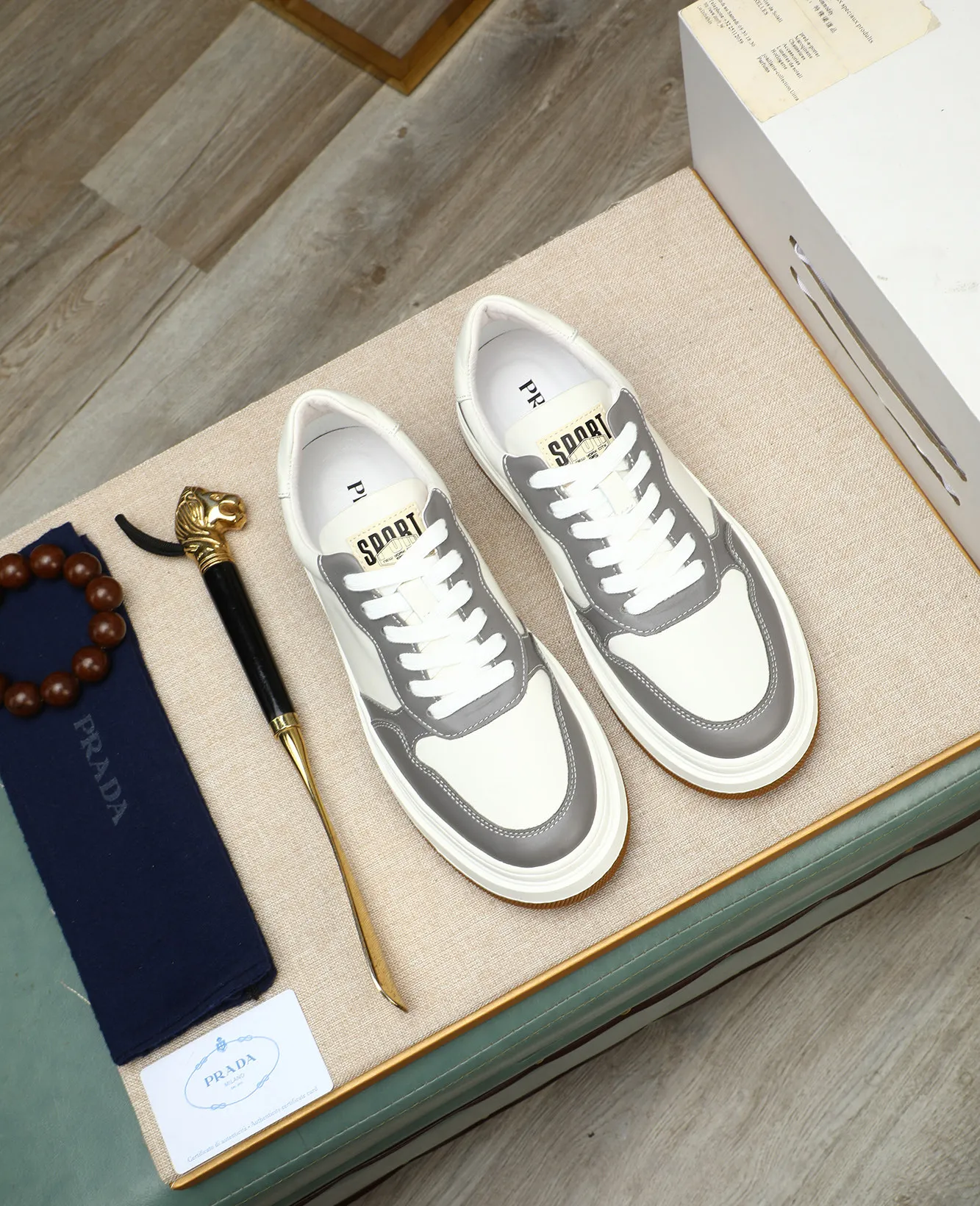 Men's men's shoes 💰440 high-end version. PRADA (Prada) men's casual style, compare the quality at the counter 🧚🏿♂️Imported cowhide fabric 🐎Water-dyed comfortable and soft cowhide lining for feet 🐂Genuine leather outsole with label 🎉 Size 38-44. Can be customized for 45💥🏆